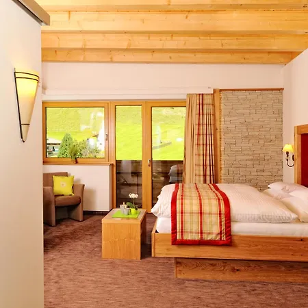 Hotel Barbarahof Saalbach