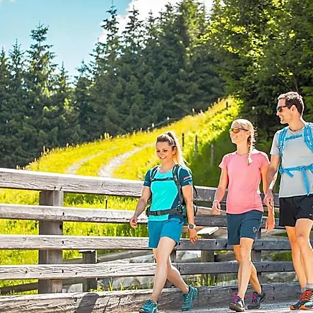 Hotel Barbarahof Saalbach Hotel 4*
